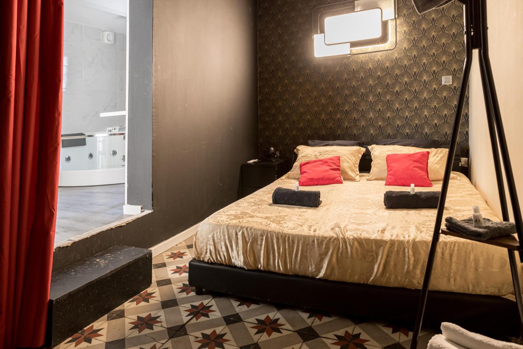 Appartement Jacuzzi Terrasse Centre 4